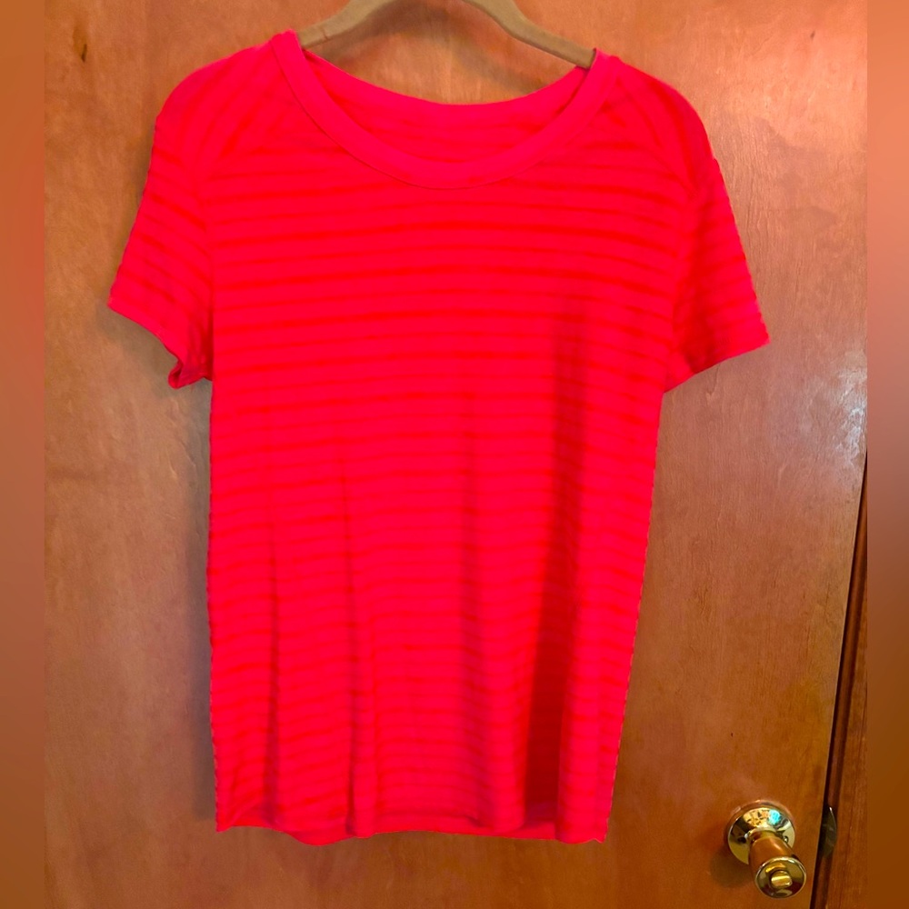 Carhartt women’s striped tee size S/M